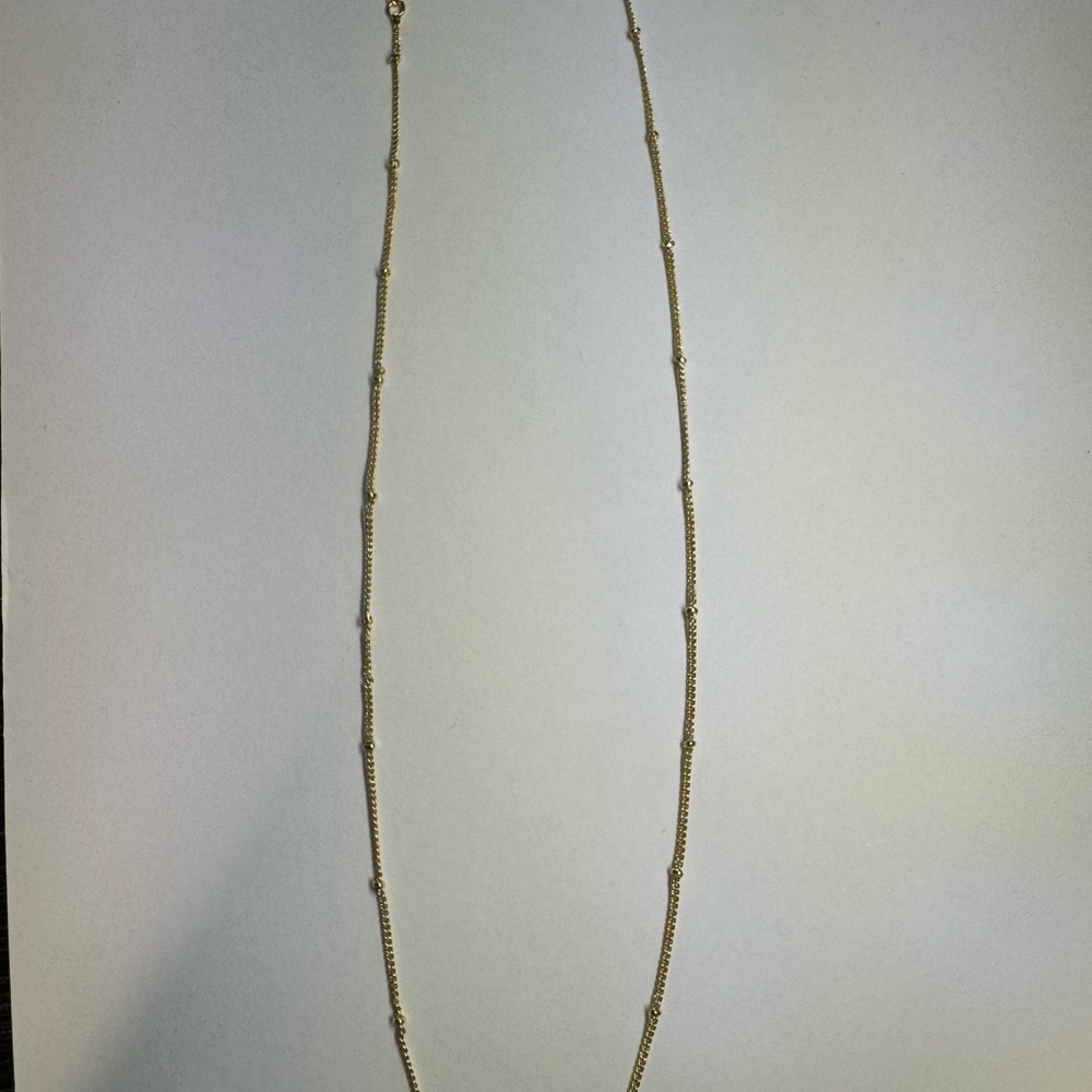 Elegant Gold Necklace